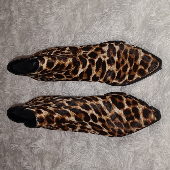 Gianni Bini | Huttsen leopard bootie | size 8 - Picture 4 of 8